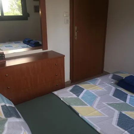 Apartment Little Ema