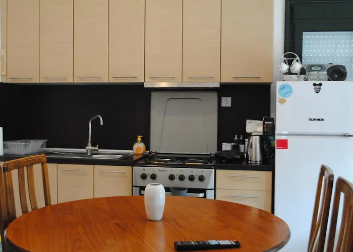 Little Ema * Nea Kallikrateia