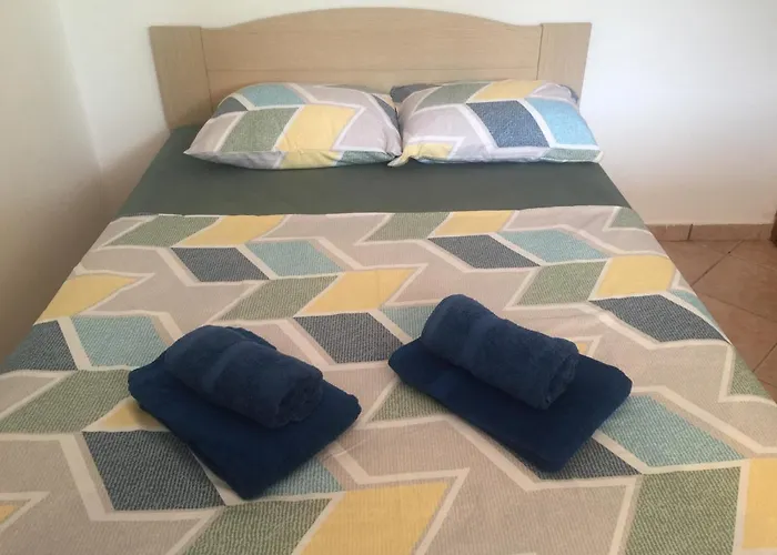 Little Ema * Nea Kallikrateia