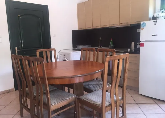 Little Ema Apartamento Nea Kallikrateia